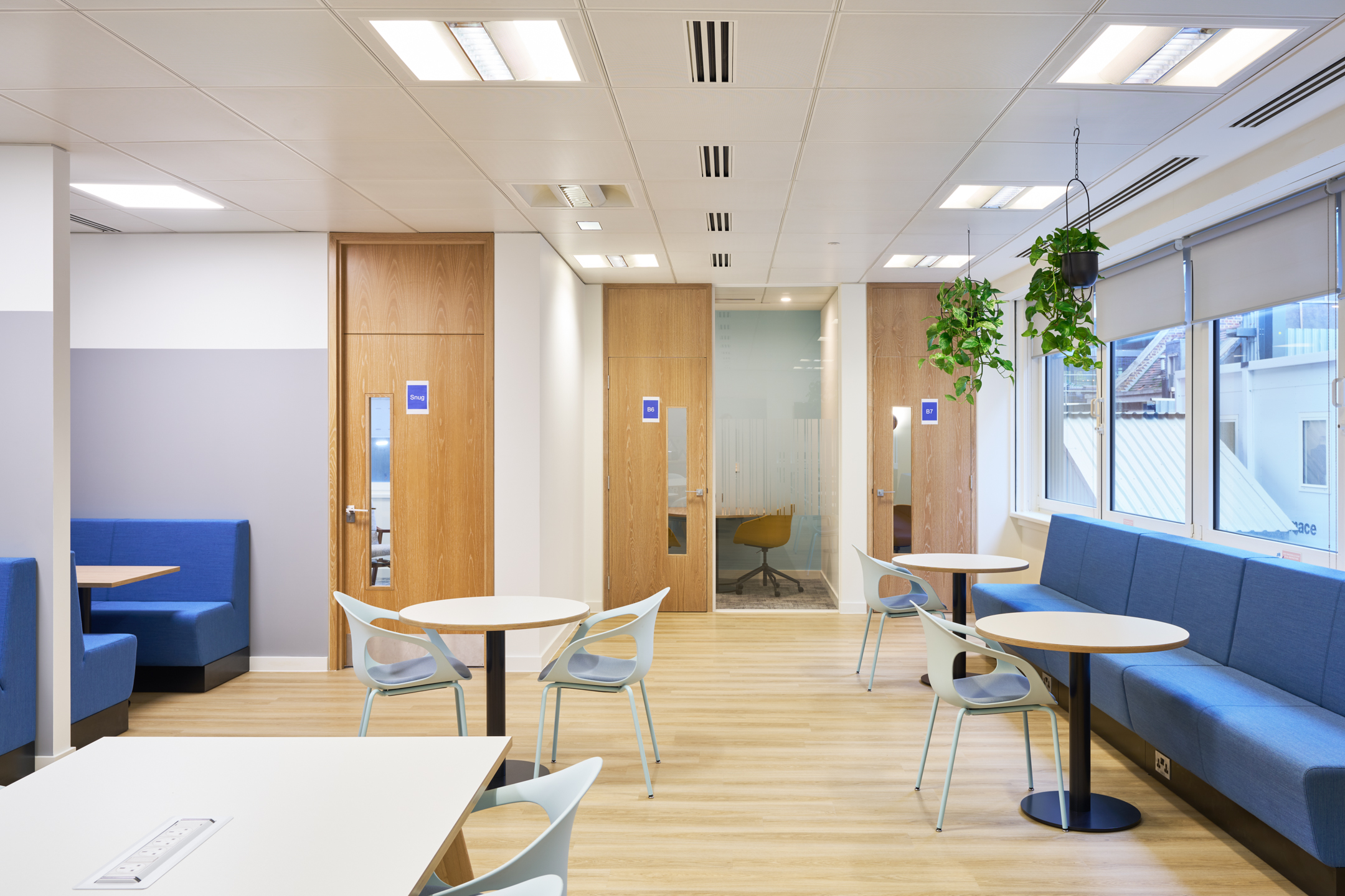 Tech UK break out area featuring different zones throughout the office for quiet or collaborative work.